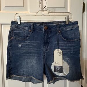 1822 Denim Distressed Jean Shorts in Dark Blue Size 12 NWT